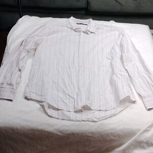 Perry Ellis XL men's long sleeved button down shirt